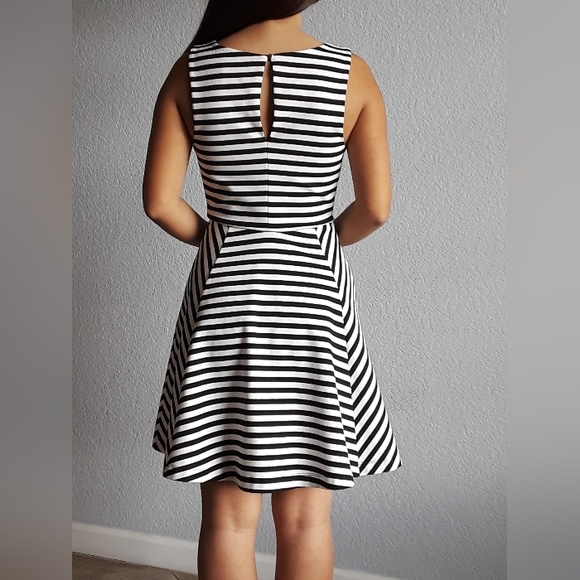 Black and White Striped Dress - Picture 2 of 2
